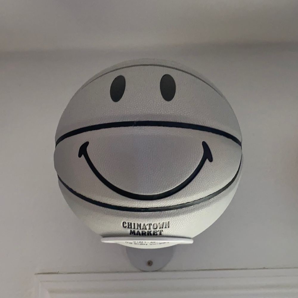 Chinatown Market X Smiley 3M Basketball